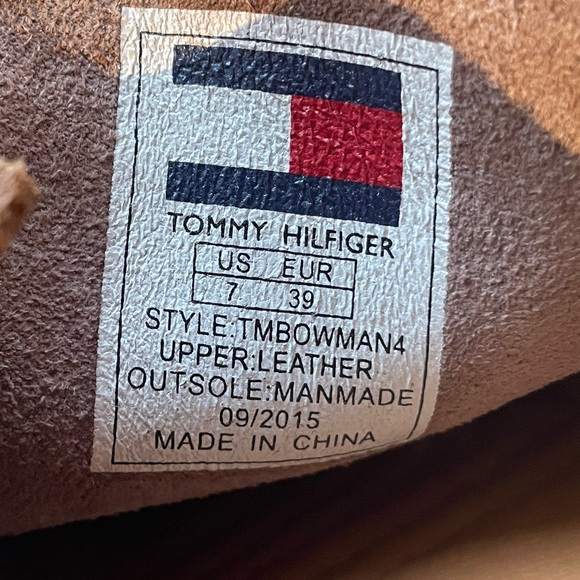 Tommy Hilfiger boat shoes - Picture 4 of 6